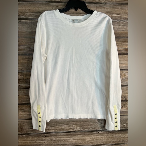 Sundance Tops - Sundance womens size large shirt